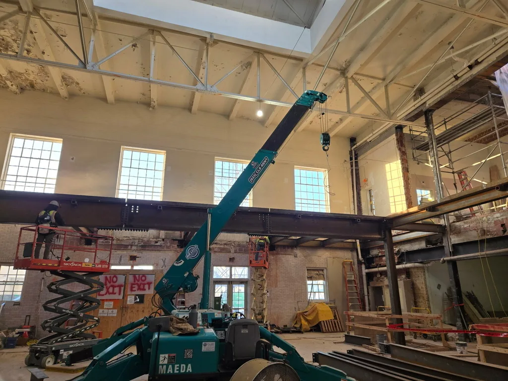 Maeda MC405 mini crane on a customer jobsite, photo 3 of 3