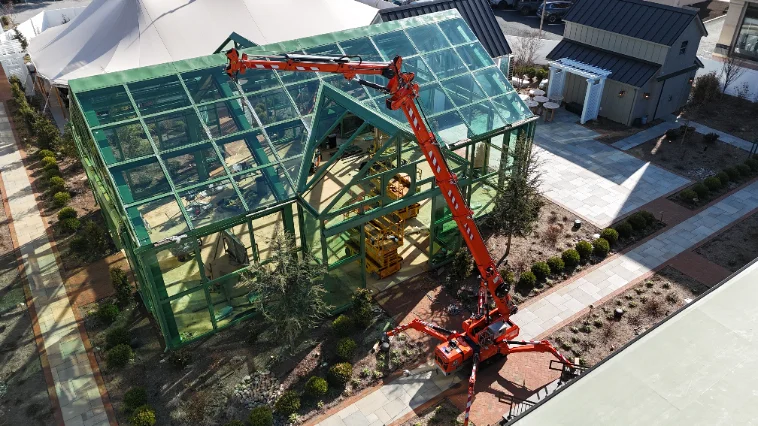 Jekko SPX527 mini crane on a customer jobsite, photo 1 of 3